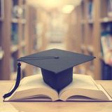 ΥΠΟΒΟΛΗ ΑΙΤΗΣΕΩΝ ΑΠΟ ΝΕΟΥΣ ΕΠΙΣΤΗΜΟΝΕΣ ΚΑΤΟΧΟΥΣ ΔΙΔΑΚΤΟΡΙΚΟΥ ΣΤΟ ΠΛΑΙΣΙΟ ΥΛΟΠΟΙΗΣΗΣ ΤΗΣ ΠΡΑΞΗΣ «ΑΠΟΚΤΗΣΗ ΑΚΑΔΗΜΑΪΚΗΣ ΔΙΔΑΚΤΙΚΗΣ ΕΜΠΕΙΡΙΑΣ ΣΕ ΝΕΟΥΣ ΕΠΙΣΤΗΜΟΝΕΣ ΚΑΤΟΧΟΥΣ ΔΙΔΑΚΤΟΡΙΚΟΥ ΣΤΟ ΕΚΠΑ»-ΕΑΡΙΝΟ ΕΞΑΜΗΝΟ 2025-26